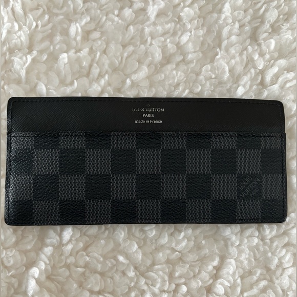 Louis Vuitton Damier Graphite Pattern Card Holder - Picture 1 of 5